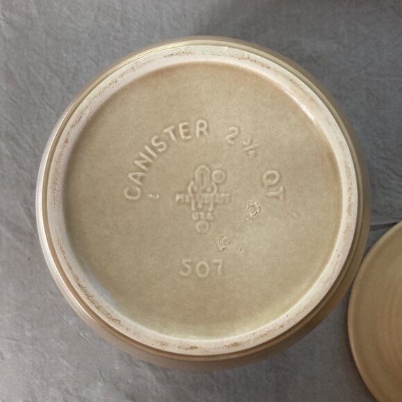 Pfaltzgraff Folk Art #507 Large Canister with Lid, Stoneware Farmhouse Country - Picture 5 of 9